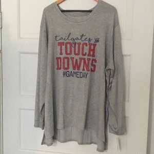 BNWT gameday lightweight sweatshirt tunic